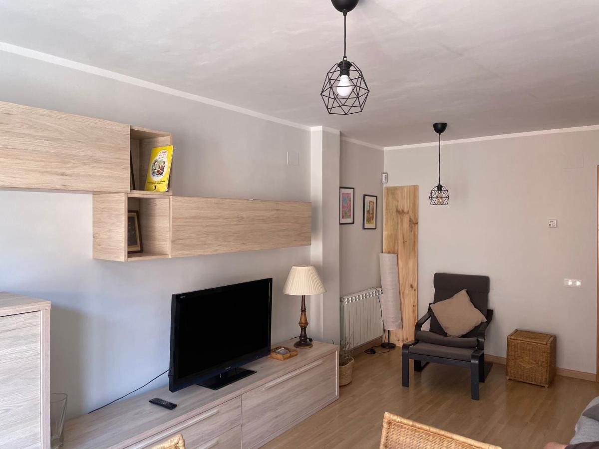 Duplex 6 Plazas Para Desconectar De La Rutina Oliana 외부 사진